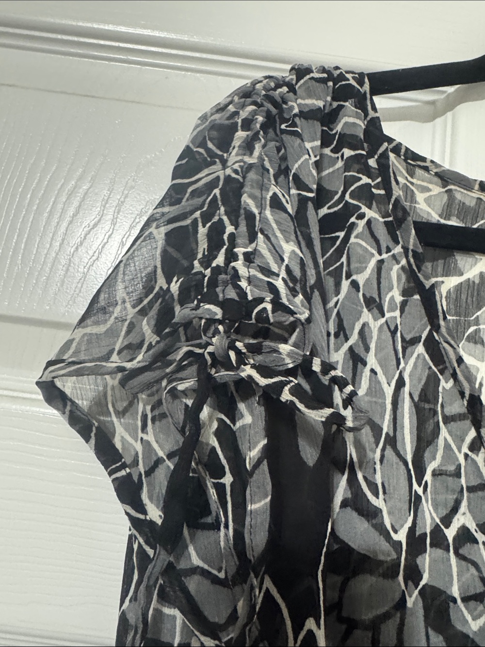 St John Bay Black & Gray Swim Coverup with Adjustable Tie Sleeves and Waist - Picture 3 of 6